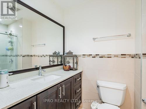 80 Winterfold Drive, Brampton (Madoc), ON - Indoor Photo Showing Bathroom