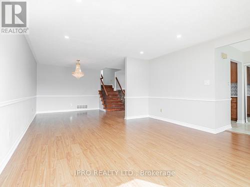 80 Winterfold Drive, Brampton (Madoc), ON - Indoor Photo Showing Other Room