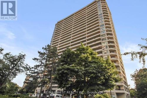 708 - 50 Quebec Avenue, Toronto (High Park North), ON - Outdoor With Facade