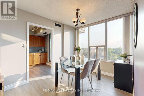 708 - 50 Quebec Avenue, Toronto (High Park North), ON - Indoor Photo Showing Dining Room