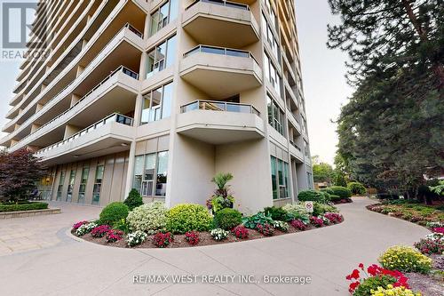 708 - 50 Quebec Avenue, Toronto (High Park North), ON - Outdoor With Facade