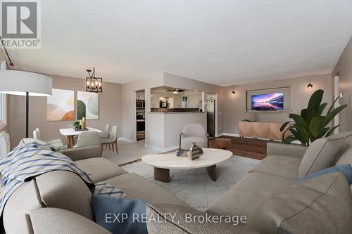 305 - 944 Caledonian View, Cambridge, ON - Indoor Photo Showing Living Room