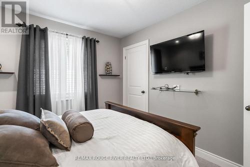 6 Buttonshaw Street, Clarington (Bowmanville), ON - Indoor Photo Showing Bedroom