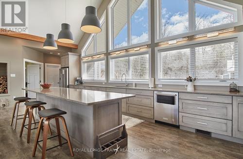 2269 Mccracken'S Landing Road, Douro-Dummer, ON - Indoor Photo Showing Kitchen With Upgraded Kitchen