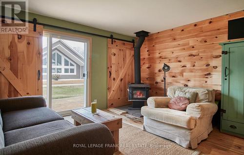 2269 Mccracken'S Landing Road, Douro-Dummer, ON - Indoor Photo Showing Living Room With Fireplace