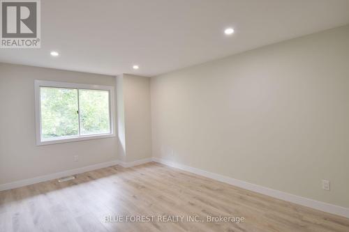 1048 Mahogany Road, London, ON - Indoor Photo Showing Other Room