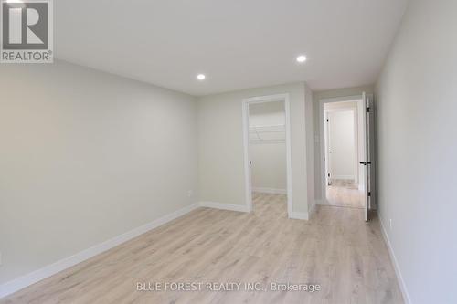 1048 Mahogany Road, London, ON - Indoor Photo Showing Other Room