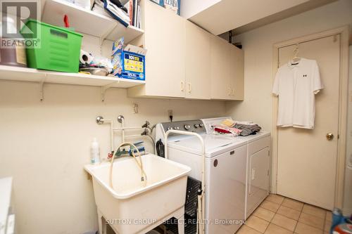 39 Ski Valley Crescent, London, ON - Indoor Photo Showing Laundry Room