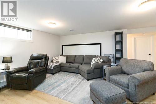 92 Monique, Shediac, NB - Indoor Photo Showing Living Room