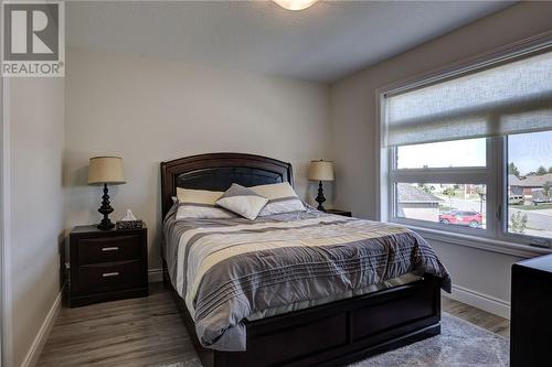 51 Su Kittling Ridge Court, Sudbury, ON - Indoor Photo Showing Bedroom