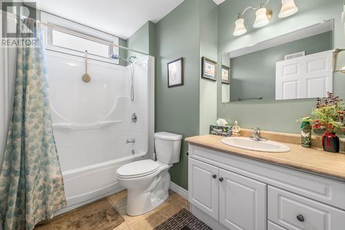 15 Cloudberry Drive, Paradise, NL - Indoor Photo Showing Bathroom