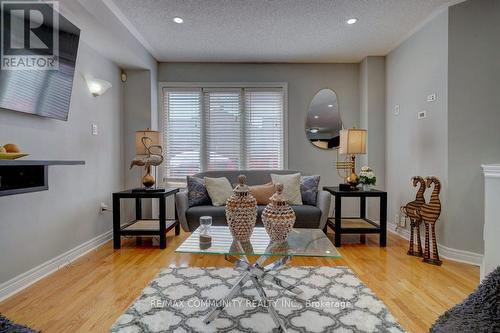 2037 Bur Oak Avenue, Markham (Greensborough), ON - Indoor Photo Showing Other Room