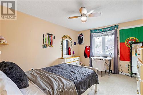 260 Greenwood Drive, Essa, ON - Indoor Photo Showing Bedroom