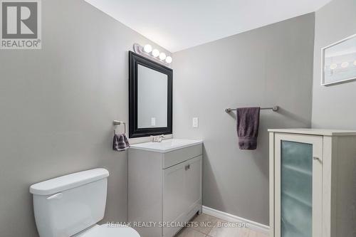 260 Greenwood Drive, Essa, ON - Indoor Photo Showing Bathroom