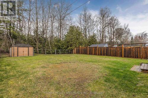 260 Greenwood Drive, Essa, ON - Outdoor With Backyard