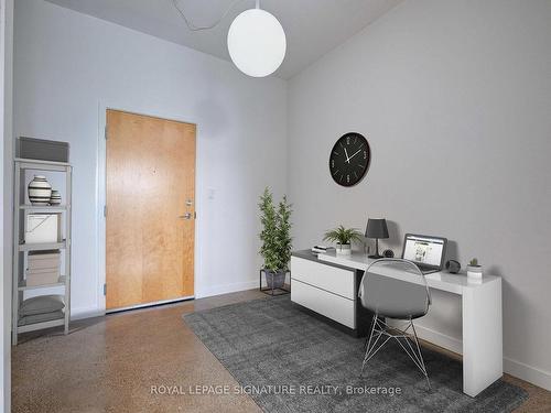 723-510 King St E, Toronto, ON - Indoor Photo Showing Office