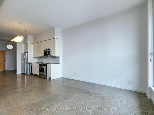 723-510 King St E, Toronto, ON - Indoor Photo Showing Kitchen