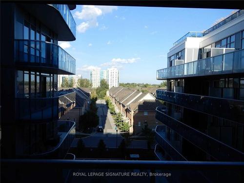 638-9471 Yonge St, Richmond Hill, ON - Outdoor With Balcony