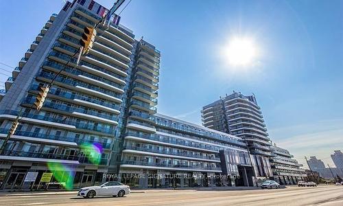 638-9471 Yonge St, Richmond Hill, ON - Outdoor With Balcony With Facade