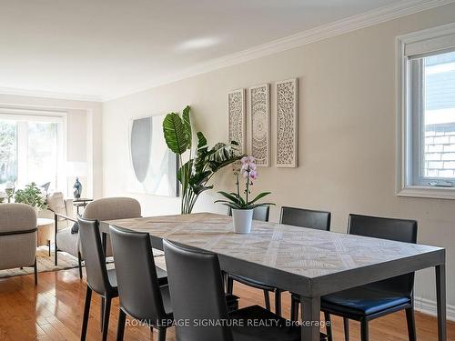 26 Oak Lea Circ, Markham, ON - Indoor Photo Showing Dining Room