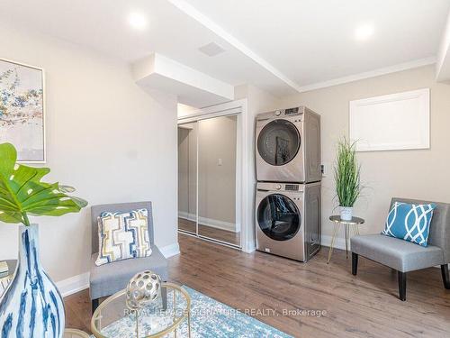 38A-830 Westlock Rd, Mississauga, ON - Indoor Photo Showing Laundry Room