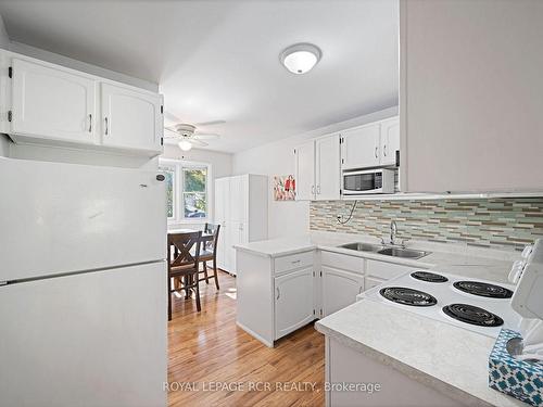 79 Quarry Dr, Orangeville, ON - Indoor Photo Showing Kitchen With Double Sink