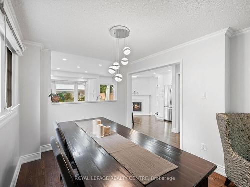 3475 Chartrand Cres, Mississauga, ON - Indoor Photo Showing Dining Room