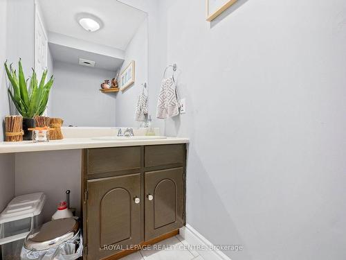 3475 Chartrand Cres, Mississauga, ON - Indoor Photo Showing Bathroom