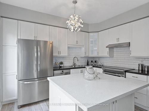 3-116 Evans Ave, Toronto, ON - Indoor Photo Showing Kitchen With Stainless Steel Kitchen With Upgraded Kitchen