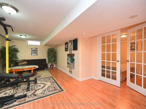 4550 Kettleby Crt, Mississauga, ON - Indoor Photo Showing Other Room