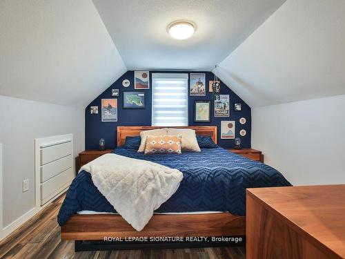 43 Fourth Ave, Kitchener, ON - Indoor Photo Showing Bedroom