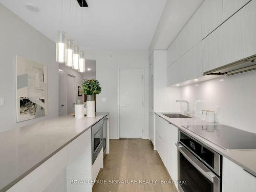 1501-101 Queen St, Ottawa, ON - Indoor Photo Showing Kitchen With Upgraded Kitchen