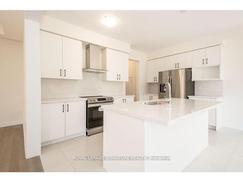 88 Garland Ave, Cambridge, ON - Indoor Photo Showing Kitchen