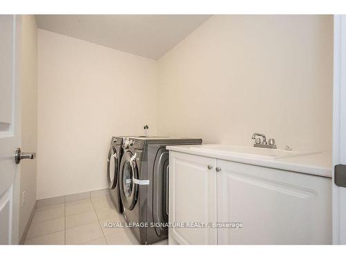 88 Garland Ave, Cambridge, ON - Indoor Photo Showing Laundry Room