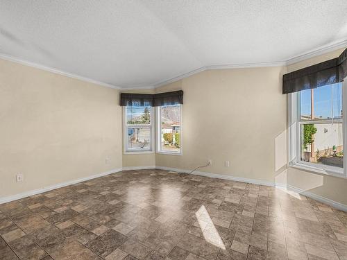 18M-18 Mars Drive, Kamloops, BC 