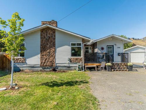 3566 Pine Grove Place, Kamloops, BC - Outdoor