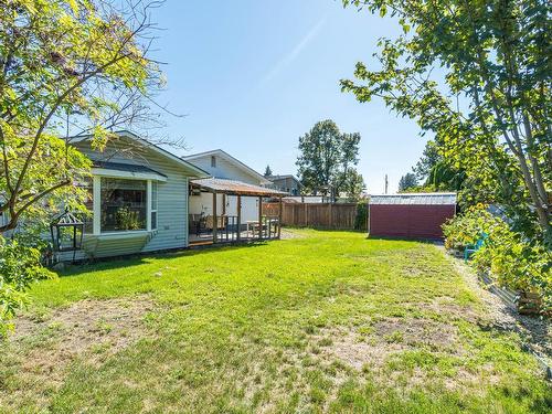 3566 Pine Grove Place, Kamloops, BC - Outdoor