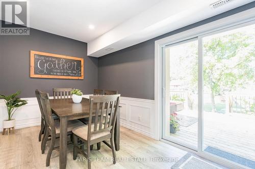 131 Rodney Street, Collingwood, ON - Indoor Photo Showing Dining Room