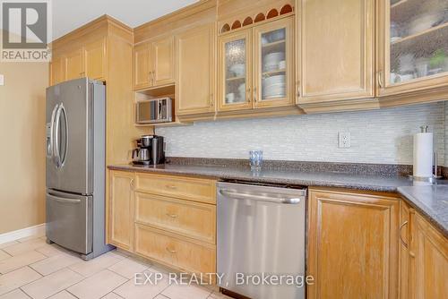 220 Chambers Avenue, Toronto (Keelesdale-Eglinton West), ON - Indoor Photo Showing Kitchen