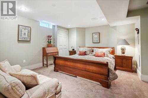 559 Golfview Court, Oakville (Glen Abbey), ON - Indoor Photo Showing Bedroom