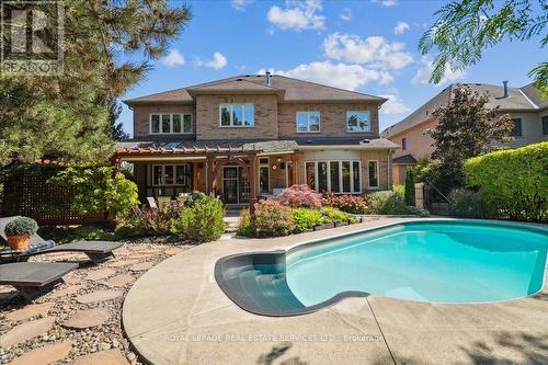 559 Golfview Court, Oakville (Glen Abbey), ON - Outdoor With In Ground Pool With Deck Patio Veranda