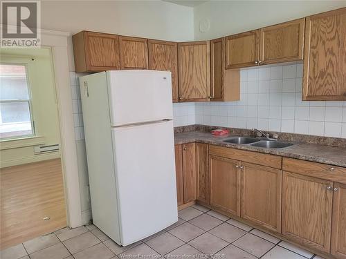 821 Bruce Unit# 1, Windsor, ON - Indoor Photo Showing Kitchen With Double Sink