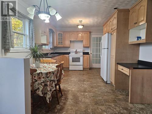 92-94 Marine Drive, Marystown, NL - Indoor Photo Showing Kitchen