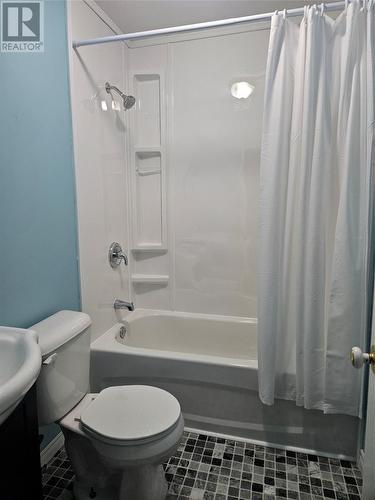 92-94 Marine Drive, Marystown, NL - Indoor Photo Showing Bathroom