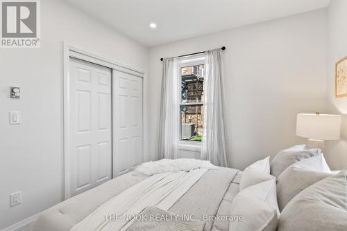 44 Colborne Street E, Oshawa (O'Neill), ON - Indoor Photo Showing Bedroom