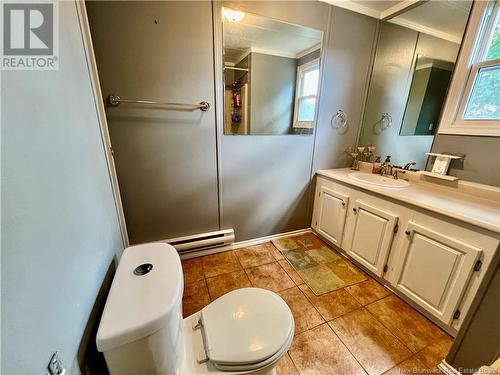 118 Weisner Road, Moncton, NB - Indoor Photo Showing Bathroom