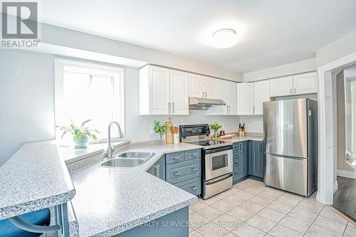 129 Russell Street, Halton Hills (Georgetown), ON - Indoor Photo Showing Kitchen With Double Sink