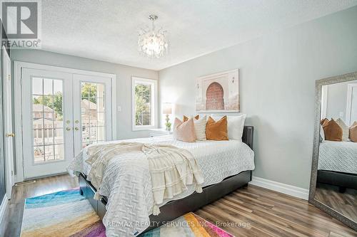 129 Russell Street, Halton Hills (Georgetown), ON - Indoor Photo Showing Bedroom