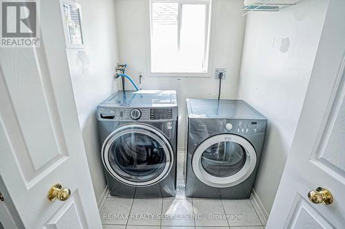 129 Russell Street, Halton Hills (Georgetown), ON - Indoor Photo Showing Laundry Room