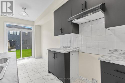 75 Downriver Drive E, Welland, ON - Indoor Photo Showing Kitchen